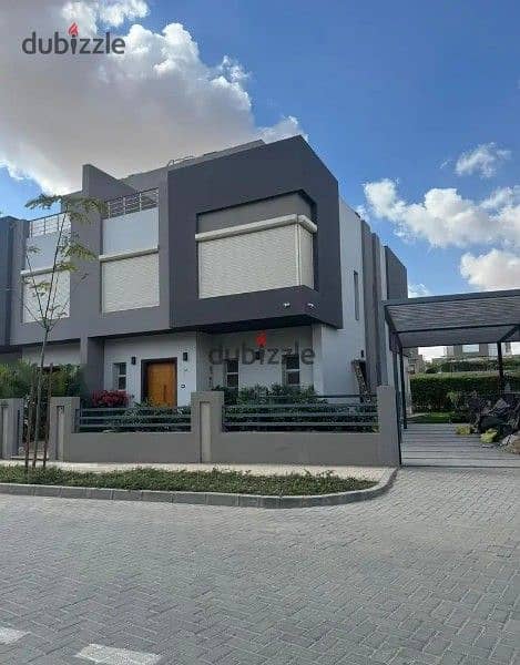 بالسعر القديم اخر فيلا كورنر 320 م جاهزه للسكن الفورى ف كمبوند ايتابا الشيخ زايد بجوار الربوه قسط 0