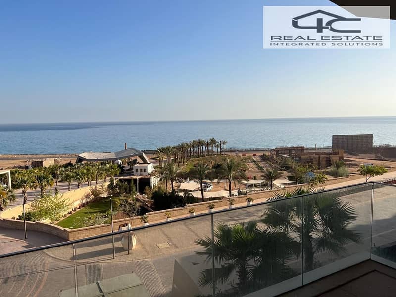 بسعر لقطة و فيو كامل على البحر شاليه 3 غرف نوم بالفرش والاجهزة للبيع في اميز لوكيشن فى المونت جلالة العين السخنة  IL Monte Galala Ain Sukhna 0