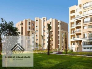 شقه 3غرف استلام فوري متشطبه بجوار مسجد الفتاح العليم والبرج الايقوني بالتقسيط علي 10 سنين كمبوند ساكن و عايش 3,900,000 ج.م