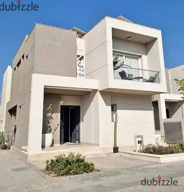 لسرعه البيع بالسعر القديم فيلا مستقله 550 م استلام فوري عالمفتاح فى كمبوند ( باديا بالم ) هيلز أكتوبر بالتقسيط ع 12 سنين 0