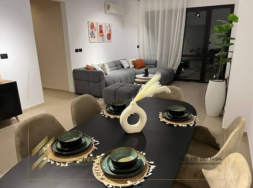 شقة مفروشة حديثة للغاية للإيجار في إيست تاون 0