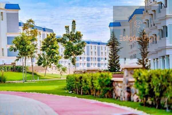 اي فيلا متشطبه  جاهزه للاستلام بموقع مميز فى مونتن فيو هايد بارك التجمع الخامس  بالقرب من الجامعه الامريكيه 0