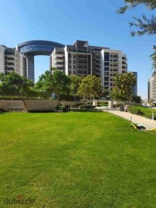 بدفعه حجز قليله تقدر تمتلك شقه فندقيه في zed west و بالتقسيط علي 10 سنين 20,000,000 ج.م