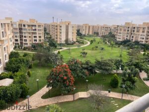 شقه للبيع بمدينتى فيو وايد جاردن 200متر 9,700,000 ج.م