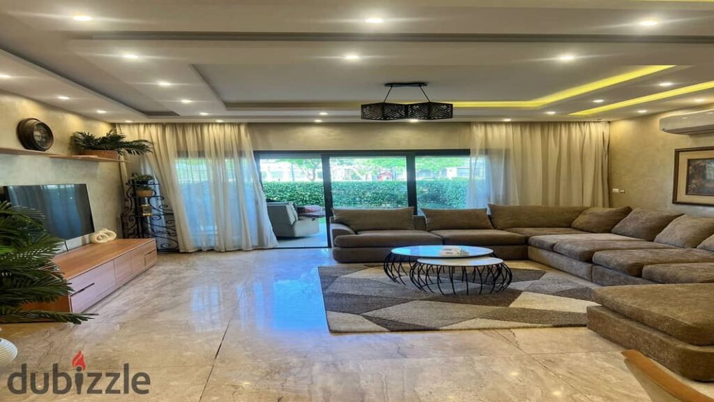 شقة 3 غرف مفروشة ارضي للايجار في كمبوند بيفرلي هيلز وان 16 الشيخ زايد 0