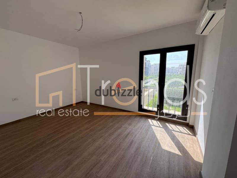 شقة دور اول متشطبة 180 متر للايجار في فيفث سكوير (المراسم) التجمع الخامس! بحرى وتطل على لاندسكيب! 0