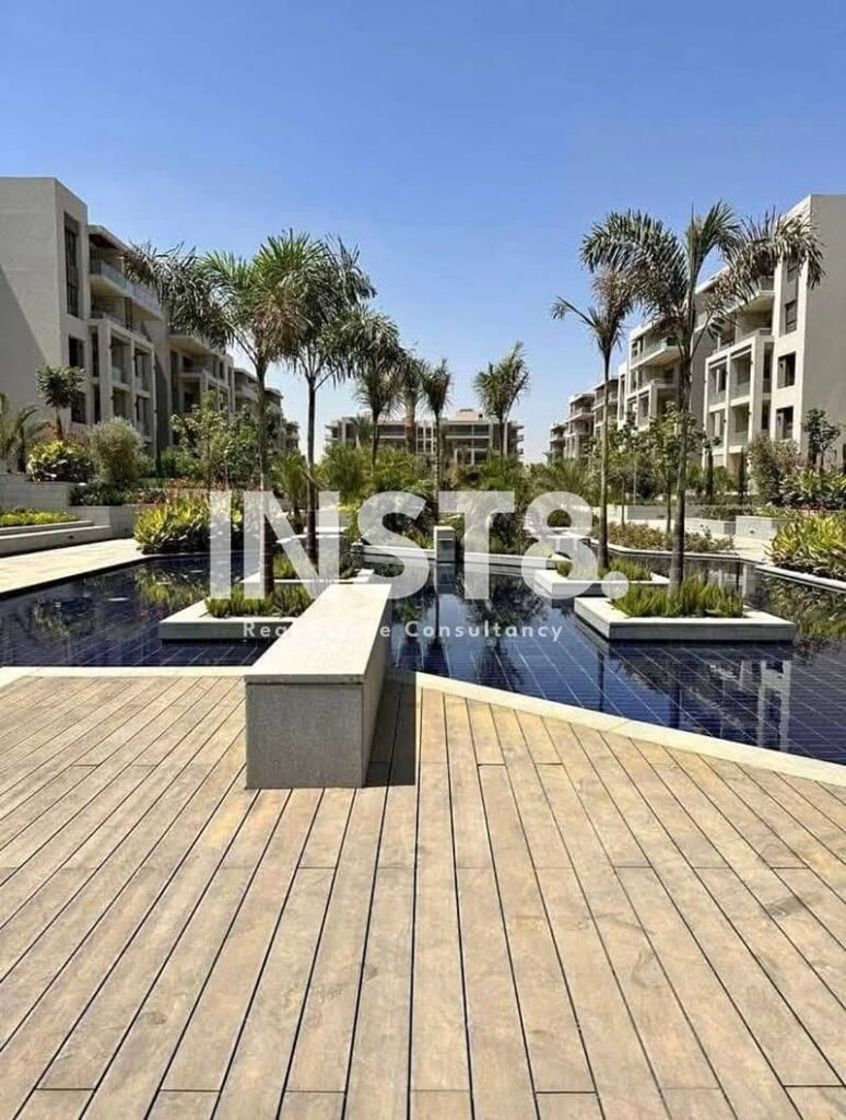 شقة غرفتين فيومميز للبيع بسعرلقطة في تاج سيتي اقل من سعر السوق 0