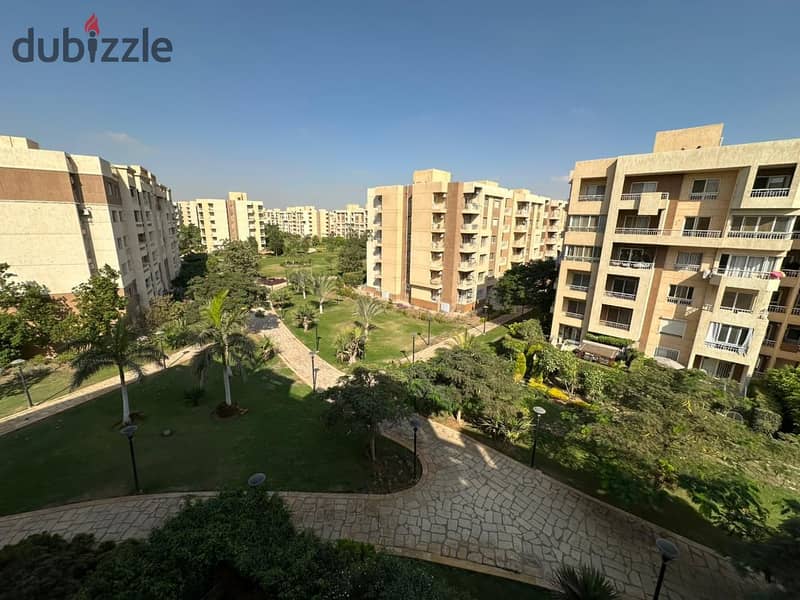 شقة كاش للبيع بمدينتي B1 مجموعة 17 – سوبر لوكس – 135م² – فيو شارع رئيسي وبارك – قريب من الخدمات والناديmadinaty 0