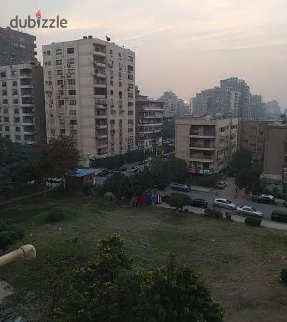شقة للايجار مدينة نصر الحي الثامن قرب السراج مول و تكنولوجي مول (موقع مميز جدا قريب من جميع الخدمات) 0