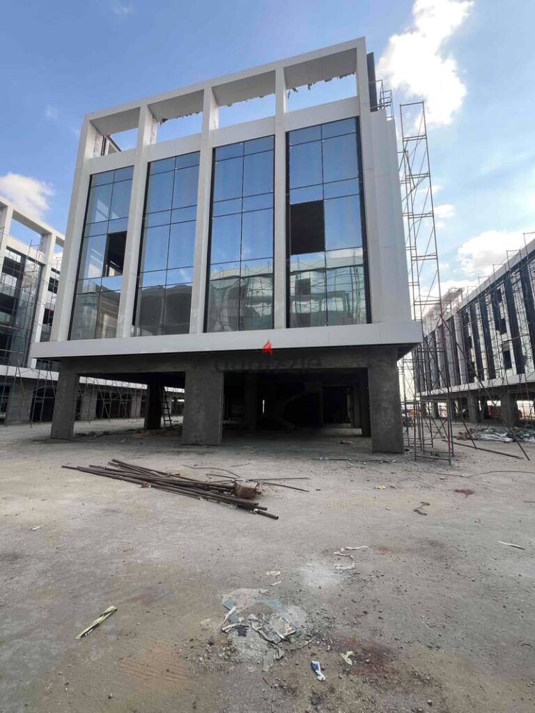 مبنى اداري تجاري كامل للايجار لكبرى الشركات العالميه 0