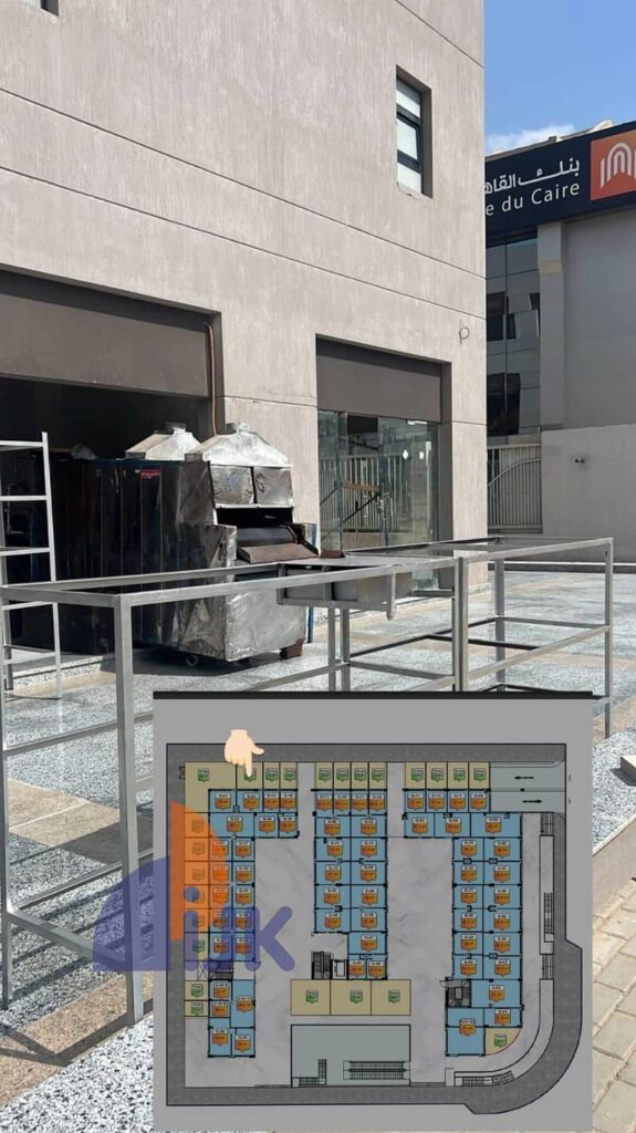 محل تجاري للبيع استلام فورى متأجر ل مخبز سياحى أمام المدرسة اليابانية مدينه الشروق Al Shorouk City 0