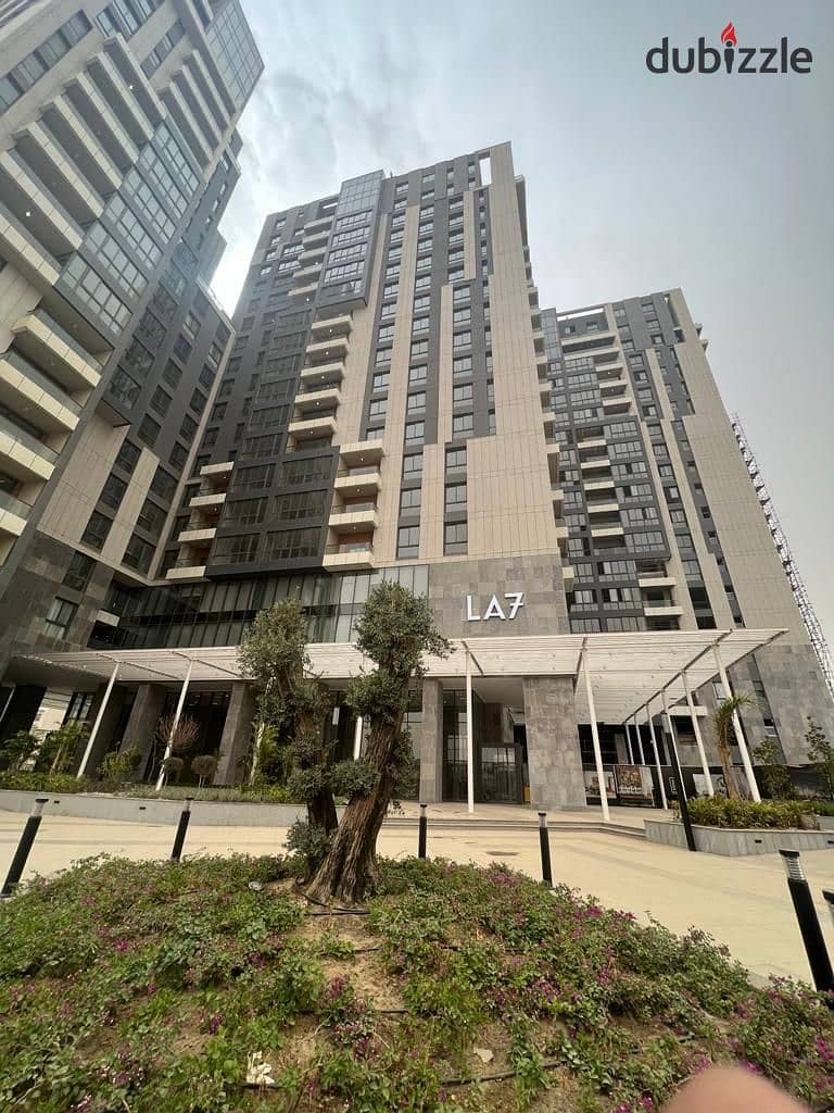 شقة متشطبة بخدمة فندقية و بفيو مميز في ابراج ايون الشيخ زايد بالقرب من اركان بلازا و الربوة الشيخ زايد 0