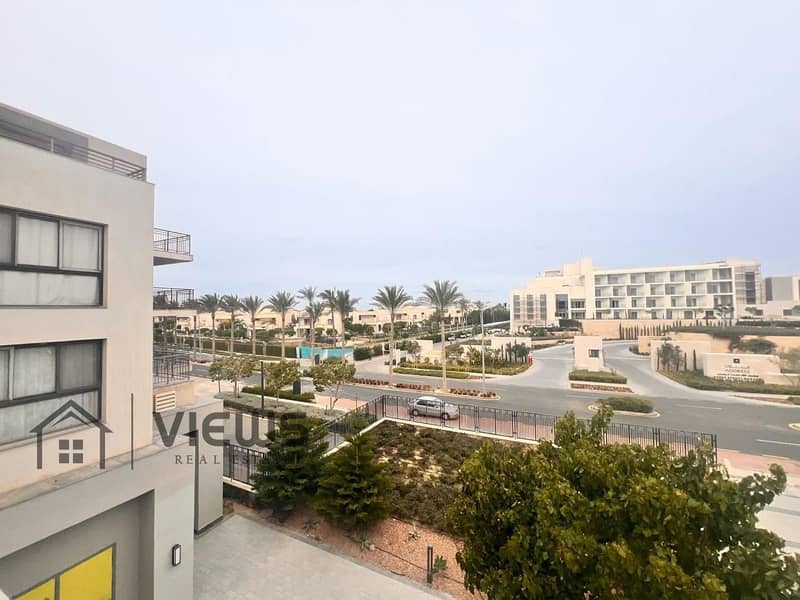 شاليه 110م فيو مفتوح مفروش بالكامل موقع متميز جدا مراسي Marassi 0