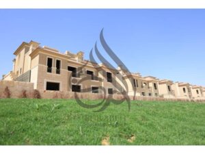 تاون هاوس ميديل للبيع في لافيستا سيتي العاصمة الادارية موقع مميز اقل من سعر السوق 15,000,000 ج.م