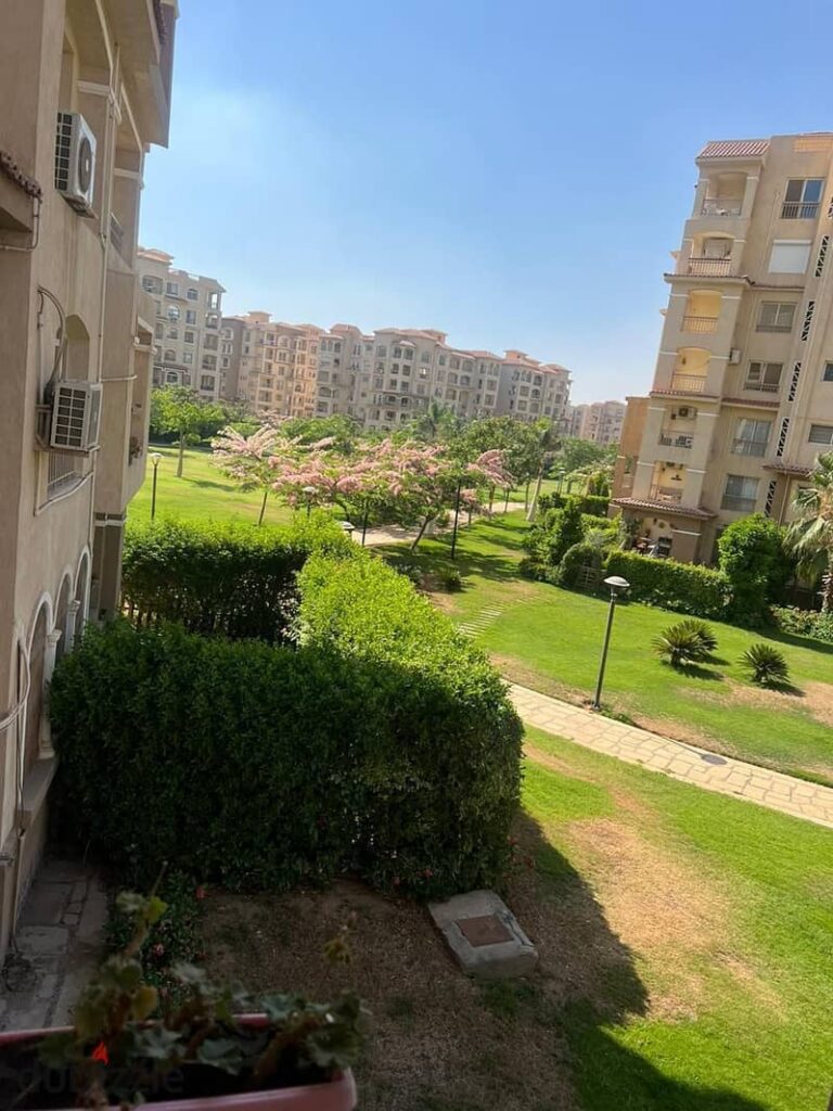 شقة كاش للبيع بمدينتي B2 مجموعة 22 – سوبر لوكس – 203م² – 3 نوم و3 حمام – فيو جاردن – قريب من النادي والخدمات madinaty 0