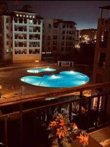 38,000 ج.م شقه فندقيه للايجار200م – مفروشه – دريم لاند – 6 اكتوبر من المالك