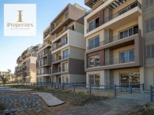 شقم للبيع استلام فورى في كمبوند بالم هيلز القاهرة الجديدة بموقع مميز 8,500,000 ج.م