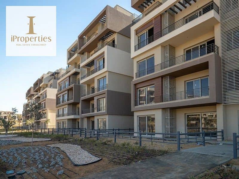 شقم للبيع استلام فورى في كمبوند بالم هيلز القاهرة الجديدة بموقع مميز 0