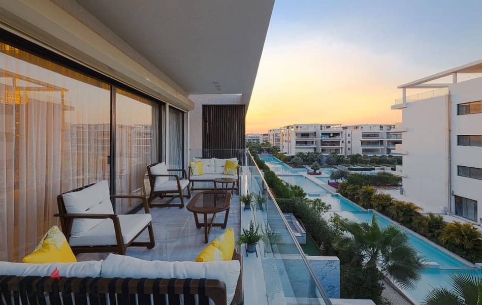 بنتهاوس مفروش بحمام سباحة على أكبر لاندسكيب للبيع فى ليك فيو ريزيدنس القاهرة الجديدة !! استلام فورى !! 0