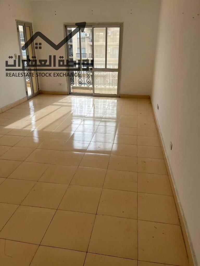 شقة إيجار قانون – المرحلة الثامنة 131م فيو مفتوح على الجاردن 0