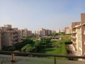 9,400,000 ج.م شقة للبيع 240 متر في كمبوند وصال الشروق