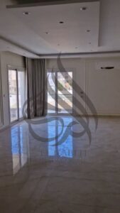 شقة متشطبة للبيع في ماونتن فيو اي سيتي التجمع الخامس موقع متميز جدا استلام فوري اقل من سعر السوق 8,500,000 ج.م