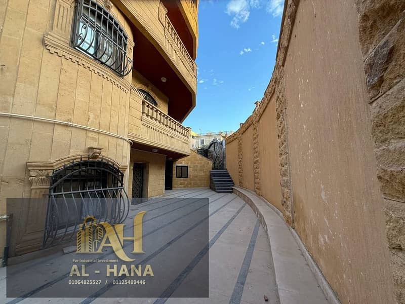 فيلا للايجار بالتجمع الاول الياسمين 3 0