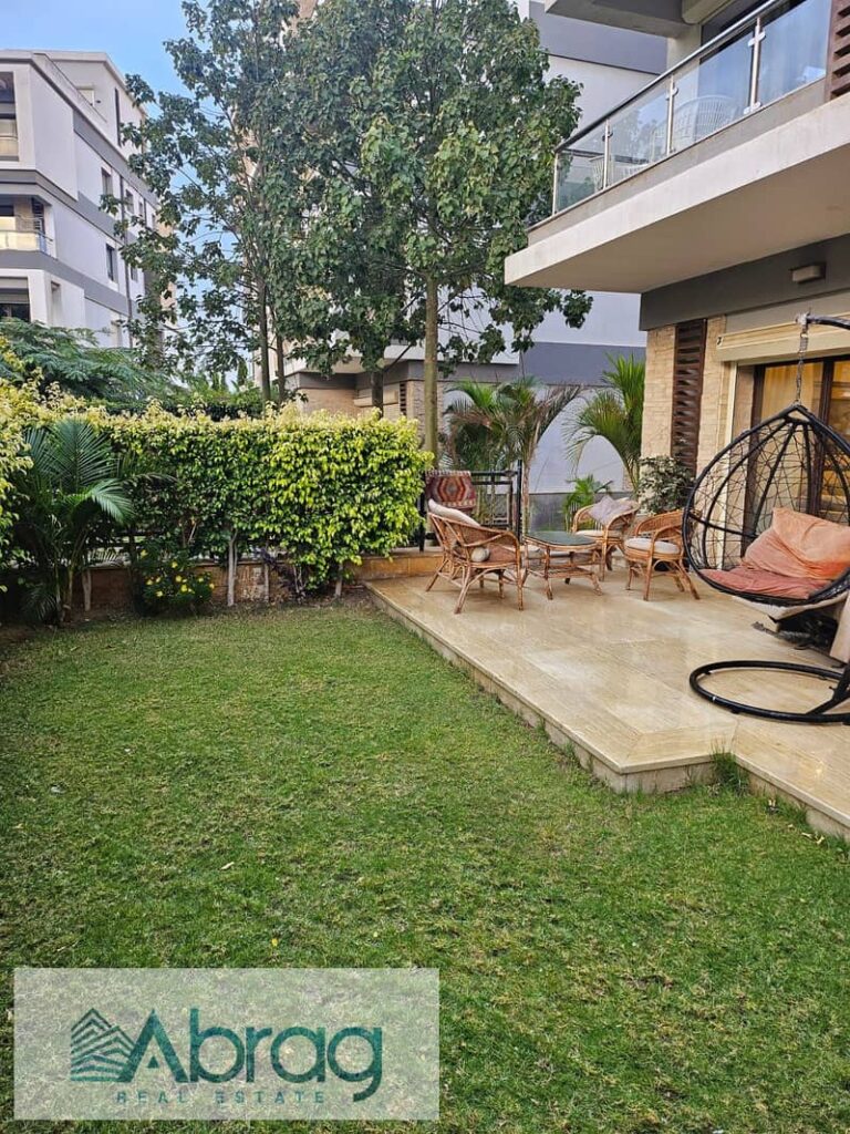 للايجار شقه180م بحديقه 3 غرف مفروشه مودرن كومباوند One 16 الشيخ زايد 0