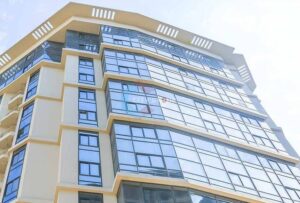 مكتب اداري للايجار لكبرى الشركات على الدائرى في المعادى 1800 متر 750,000 ج.م