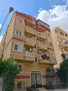 شقه للبيع مساحه 145بسعر خيالي في 6 اكتوبر الحي التالت october 2,700,000 ج.م