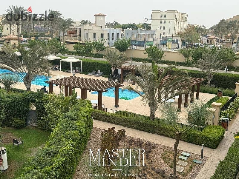 شقه للبيع بموقع متميز متشطبة بالكامل في اب تاون كايرو - Up Town Cairo من اعمار مصر 0