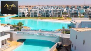 ريسيل اقل مقدم شاليه للبيع فى فوكا باي الساحل الشمالي راس الحكمه موقع مميز على اللاجون المساحة 95م غرفتين 2حمام بحري متشطب سوبر لوكس يوجداسانسير 9,821,000 ج.م