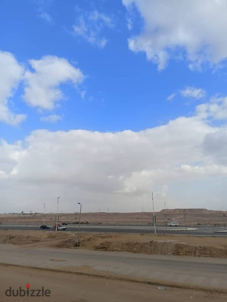 شقة للسكن  والاستثمار مميزة علي الروبيكي مباشر 0