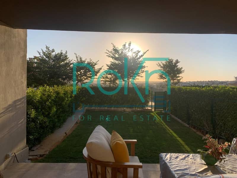 للبيع في أمبرفيل | الجيزة الجديدة شقة في الطابق الأرضي 0