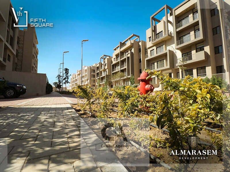 شقه للبيع متشطبه بالكامل في كمبوند فيفث سكوير بسعر الكاش استلام فورى في قلب الجولدن سكوير مع المراسم | Fifth Square 0