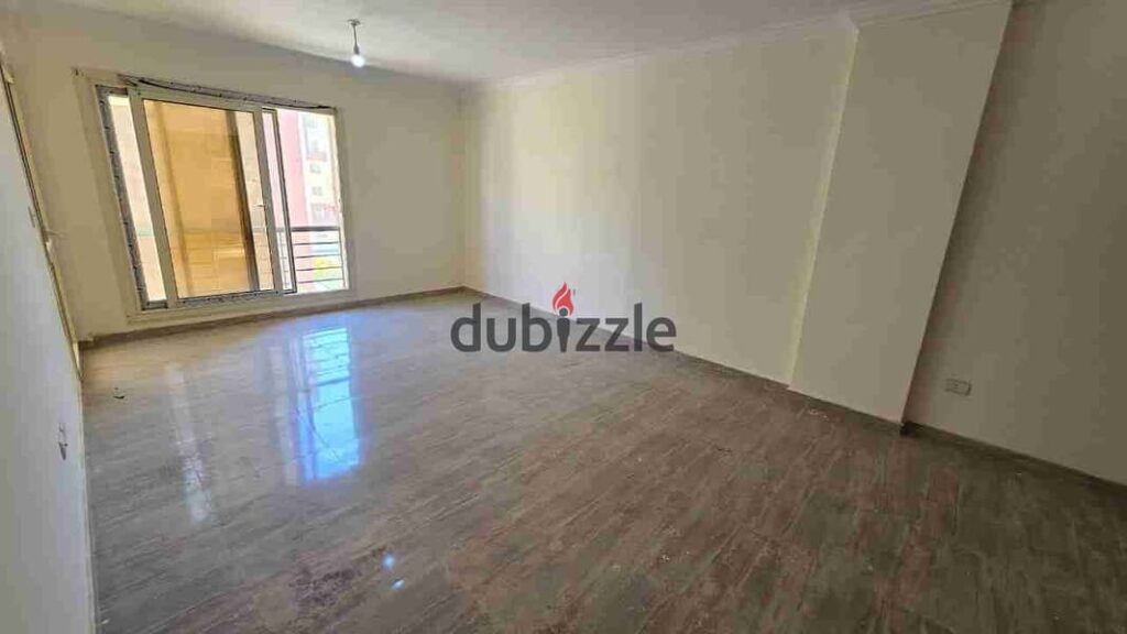 شقه للبيع ف كمبوند جنه مصر القاهره الجديده قريبه من الجامعة الأمريكية وال 90 الجنوبي 0