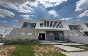 تاون هاوس فى جولز قرب نيو جيزة و نادى الجزيرة 10,000,000 ج.م