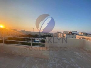 دوبليكس فاخر إطلالة بحر | قرية أمواج 180م 3 غرف نوم ماستر غرفة ناني مفروشة إيكيا تكييفات جديدة روف مميز 12,000,000 ج.م