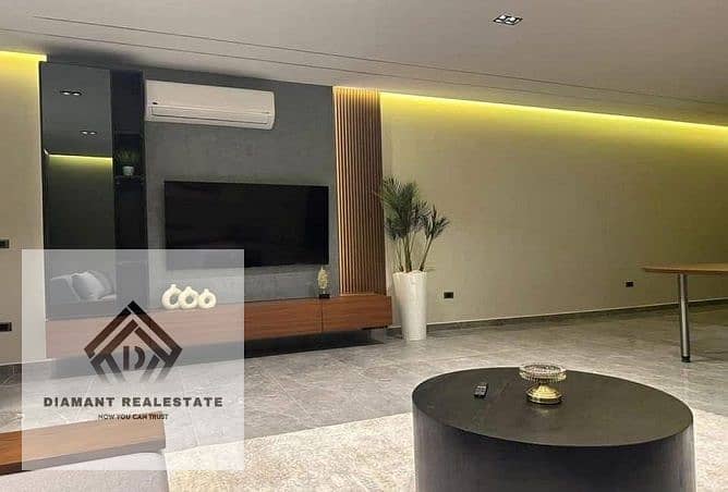 شقه للبيع 3غرف في الشروق بجوار كارفور بخصم 45% وبالتقسيط علي 10 سنين اقرب استلام في الشروق 0