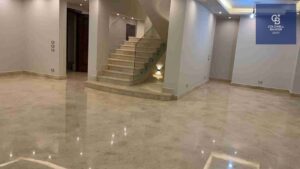 فيلا مستقله للايجار في كايرو فيستفال سيتي 490 م متشطبه بالتكيفات و المطبخ 7 غرف برايم لوكيشن 211,500 ج.م