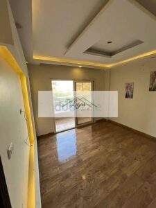 شقة للإيجار تشطيب سوبر لوكس في كمبوند جنة زايد 1 بالشيخ زايد – 3 غرف – بسعر لقطة 20,000 ج.م