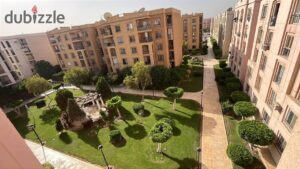 شقة 92م تشطيبات خاصة للبيع بمدينة الرحاب فيو وايدجاردن قريبه من نادى الرحاب 4,300,000 ج.م