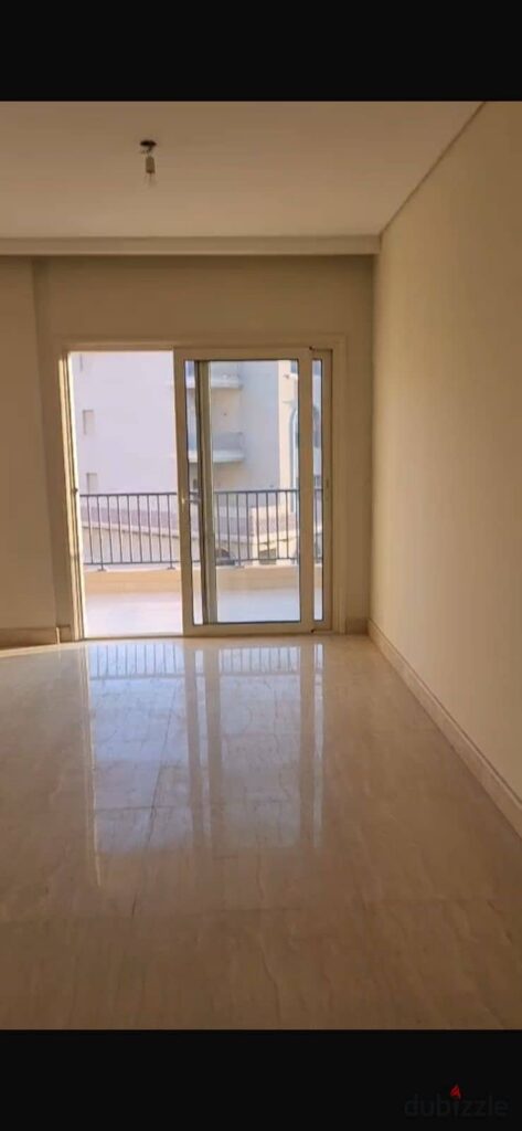 شقه  200 م نص مفروش للايجار ب ناينتي افينيو 0