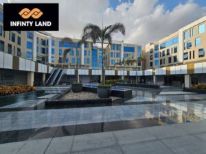 عيادة للايجار100م التجمع الخامس ايترنا مفيدا اعمار  تشطيب كامل بالتكيفات مباشرة على شارع التسعين الجنوبى 110,000 ج.م