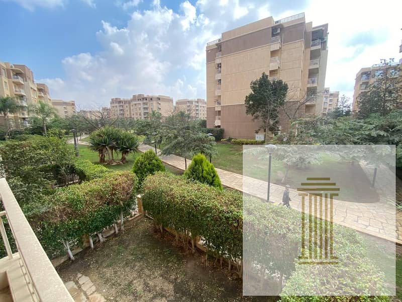 للبيع شقة مميزة في B11 – 3 غرف و2 حمام بتشطيب ألترا سوبر لوكس وفيو مفتوح على وايد جاردن  0