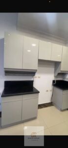 استوديو مطبخ وتكييفات ارضي بجاردن للايجار في بورتو نيو كايرو برايمر لوكيشن 30,000 ج.م