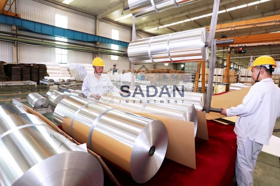 مصنع 300 متر استلام قريب دايريكت على محور الجامعة الأمريكية في التجمع الخامس 0