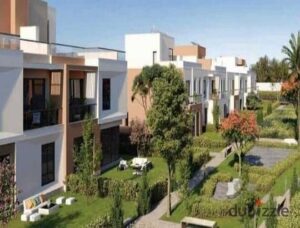 للبيع شقه بجاردن 120 متر بأطلاله مباشره علي لاجون في كومبوند ايڤوار ويست بالقرب من الربوه و زيد 9,100,000 ج.م