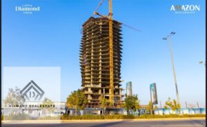 محل للبيع في الفود كورت باعلي عائد استثماري بفيو بانوراما علي البرج الايقوني وبخصم 25% وبالتقسيط علي اطول فتره سداد 10,600,000 ج.م