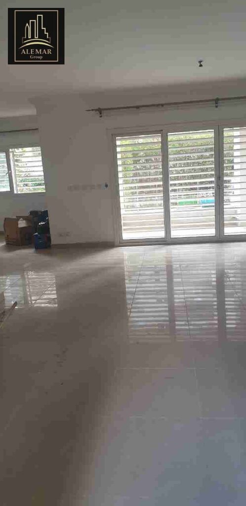 245 متر بحديقه 40 متر للإيجار قانون بمدينتي – مرحلة B8  لعشّاق الأرضي بحديقة في أرقى مراحل مدينتي موقع: مميز جدًا بجوار الخدمات والمسجد 0